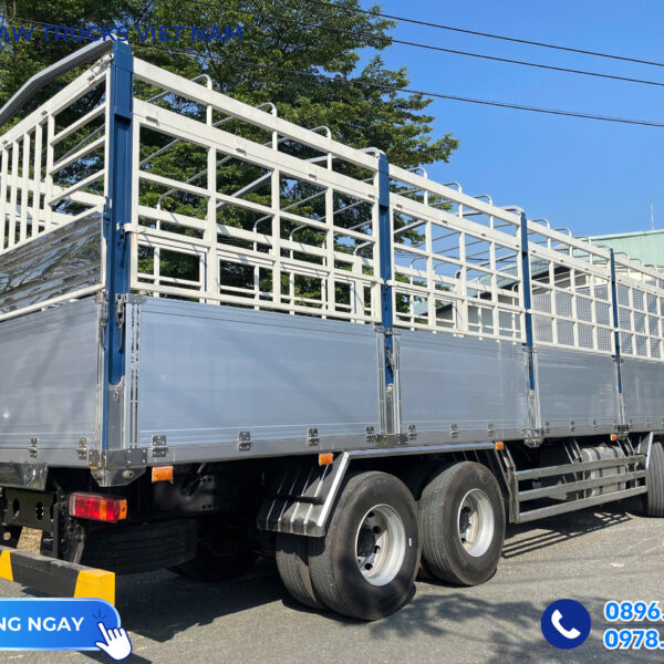 Z7283444297689_33375f9aed3dd5507be5afb9a7c9ccbe