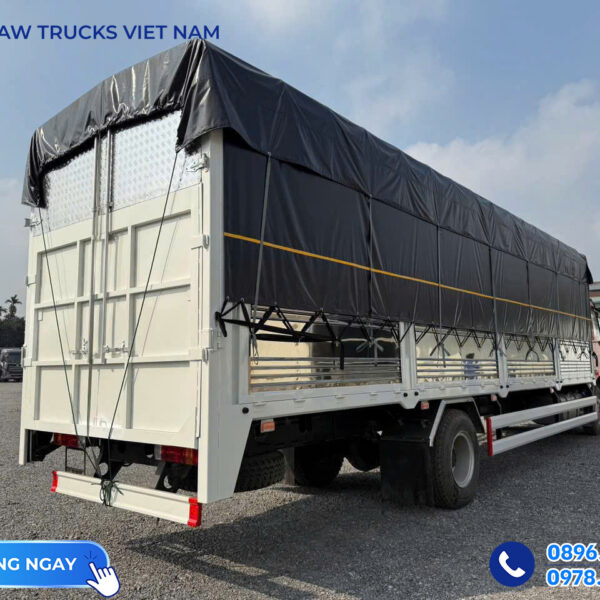 Z7700773033922_72e67b268253123e1582f22e726773bd