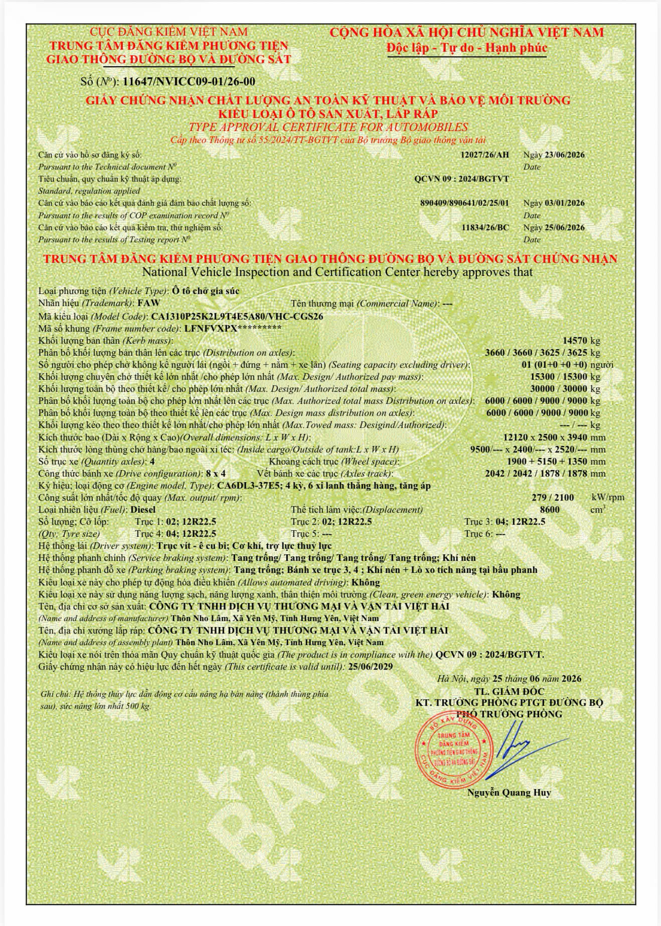 Faw 4 Chân Chở Heo 3 Tầng